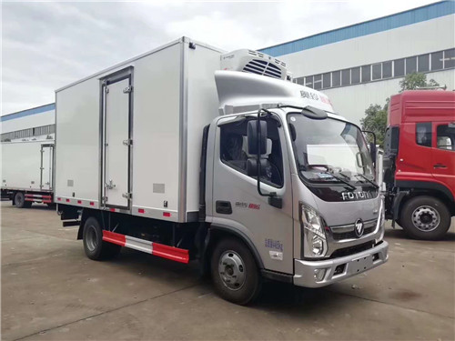 現(xiàn)有一臺福田奧鈴新捷運(yùn)4.2米冷藏車現(xiàn)車,低價虧本出售！虧本出售！