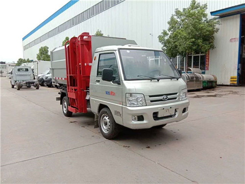 國五3方福田馭菱掛桶垃圾車最后二臺(tái)，買到就是賺到 