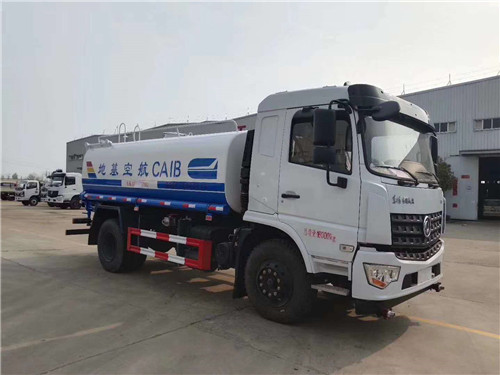 今日推薦東風(fēng)專用底盤12噸灑水車，國五國六排放，D3L駕駛室，玉柴160馬力