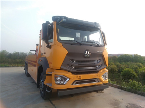 國(guó)六豪沃新款后八輪清障車