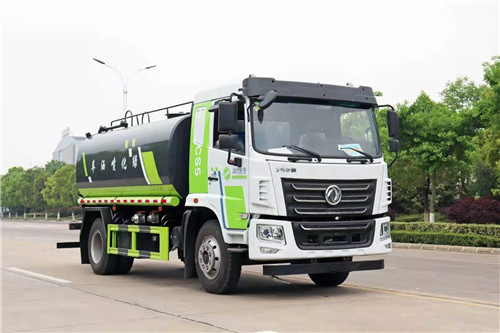 現(xiàn)車！現(xiàn)車！現(xiàn)車！東風(fēng)華神CS5灑水車