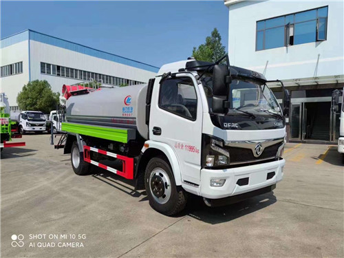 國六東風(fēng)福瑞卡9方霧炮車，9噸國六灑水車