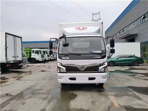 國(guó)六東風(fēng)福瑞卡4.1米藍(lán)牌冷藏車(chē)，一款最便宜的冷藏車(chē)