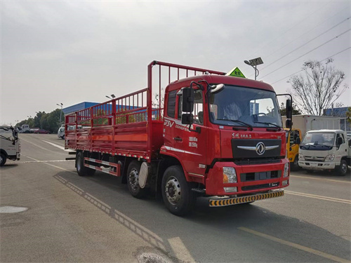 國六東風(fēng)小三軸9.6米氣瓶運(yùn)輸車廠家直銷，價(jià)格優(yōu)惠
