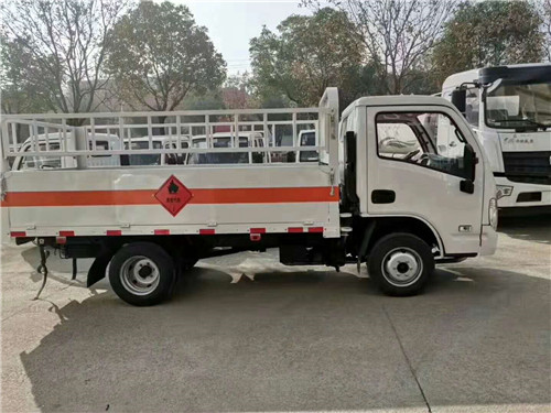 特大好消息 上汽躍進(jìn)國(guó)六氣瓶運(yùn)輸車(chē)北京環(huán)保已下發(fā)，可在北京上牌，暢行無(wú)阻！ (2).jpg