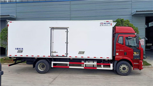 國(guó)六解放J6L精英版7.5米冷藏車，10噸國(guó)六冷藏車
