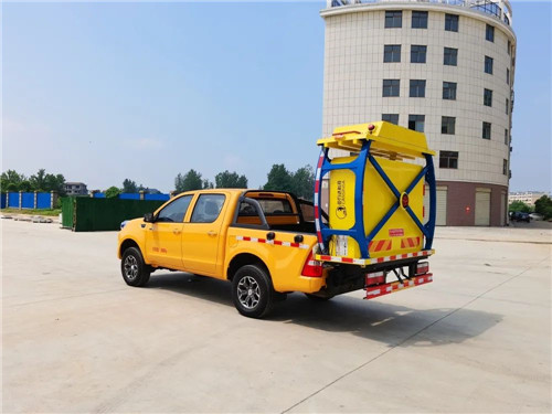 福田皮卡防撞緩沖車(chē) (2).jpg