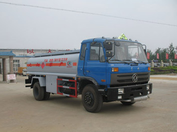 東風(fēng)14方運(yùn)油車(chē)