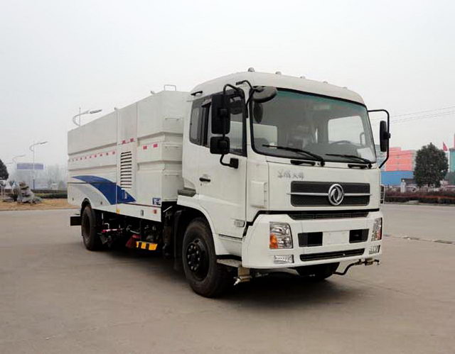 東風(fēng)天錦洗掃車(chē)