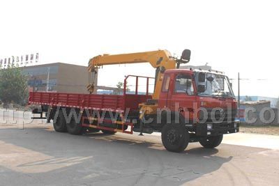 國四東風(fēng)153后雙橋隨車起重運(yùn)輸車