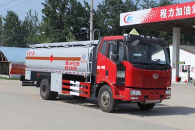 國四解放J6L運油車
