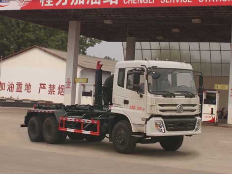 國(guó)五東風(fēng)車廂可卸式垃圾車